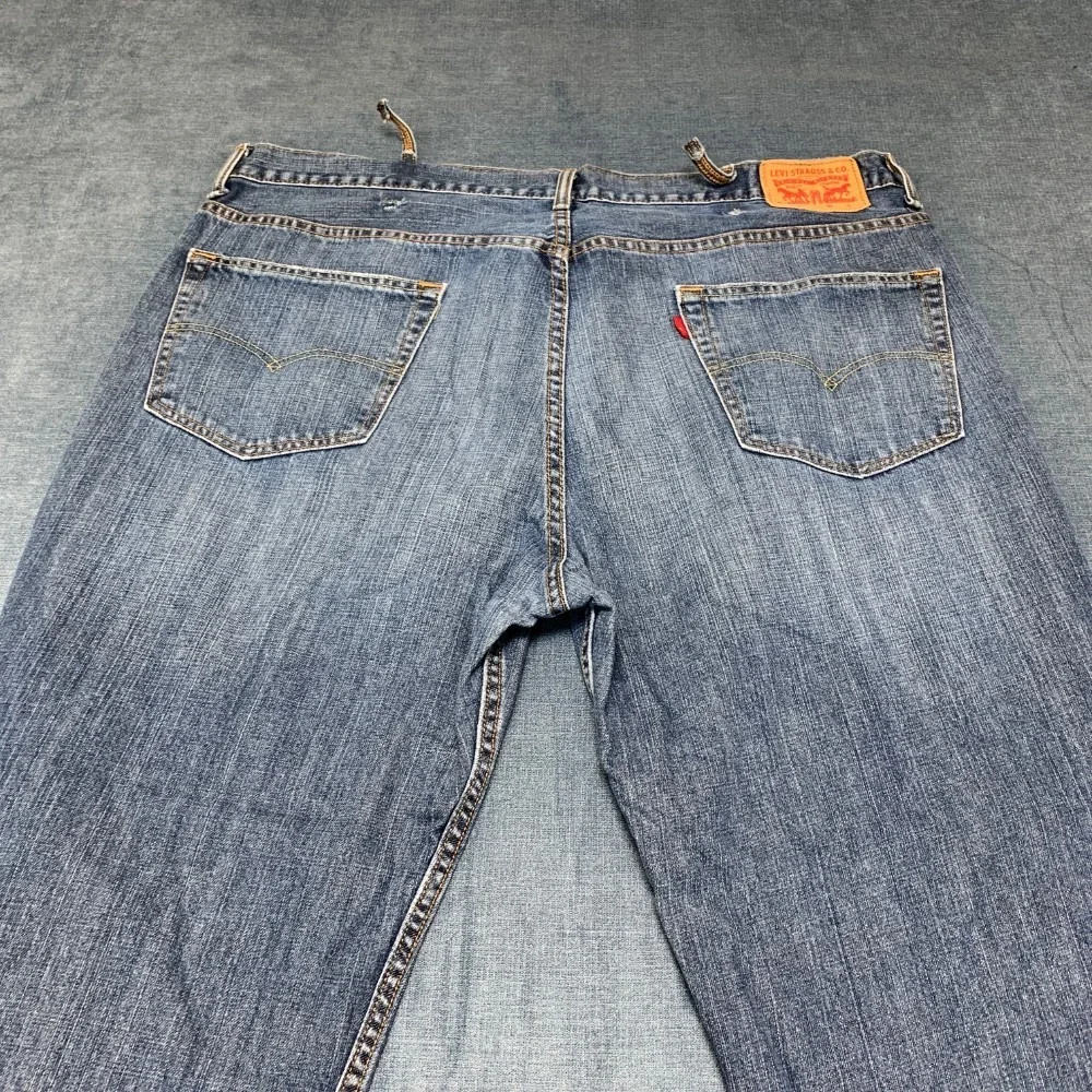 Levis levi 550